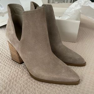 Marc Fisher Suede Taupe Bootie, 9.5M